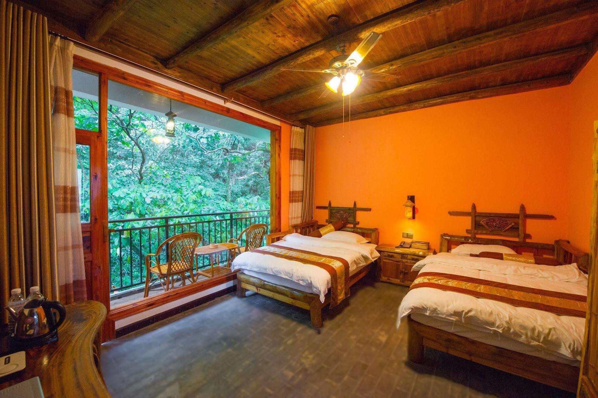 Hotel Yangshuo Scenic Mountain Retreat Exterior foto