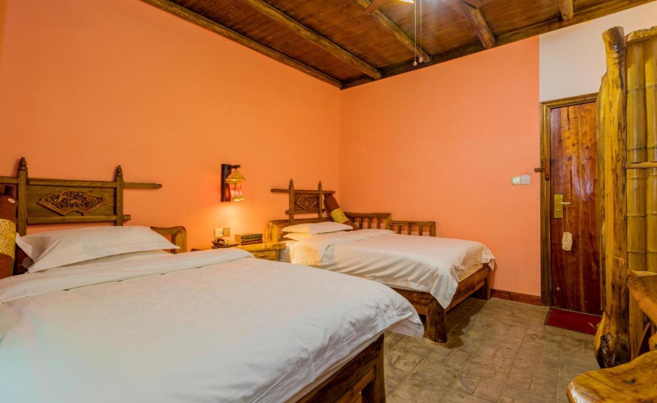 Hotel Yangshuo Scenic Mountain Retreat Exterior foto